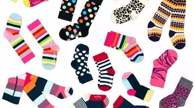 冬天襪子怎么穿?保暖、時尚、不跌范er!_時尚